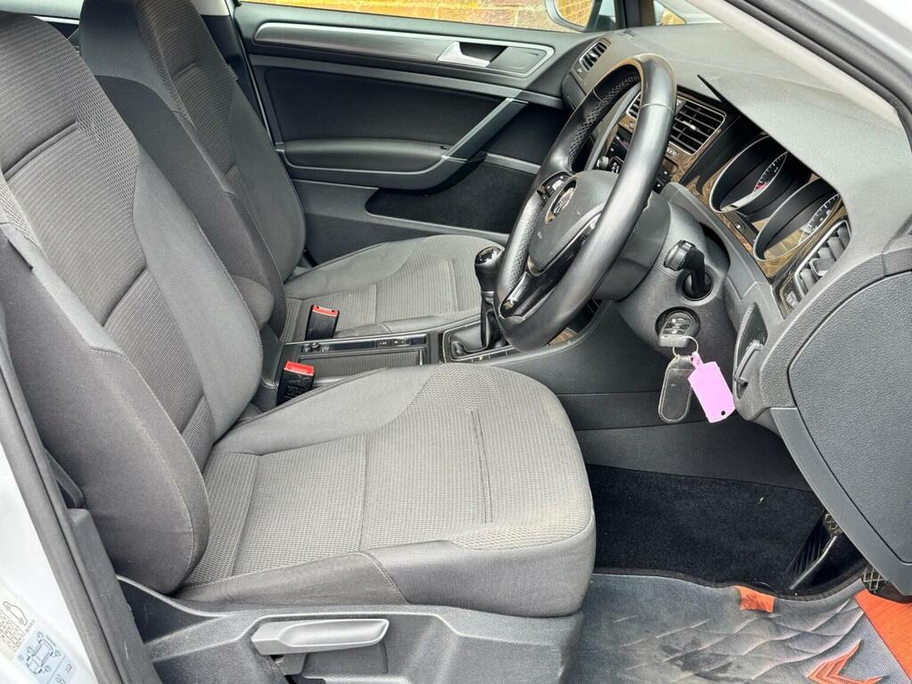 Volkswagen Golf 1.5 Tsi Evo Se Nav Euro 6 Ss AP68ZGF Silver #2