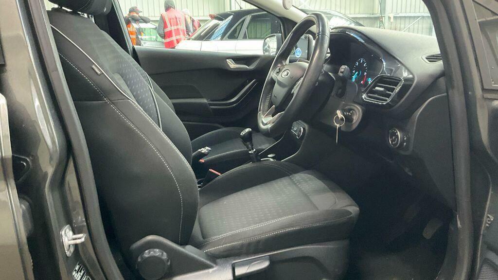 Ford Fiesta 1.5 Tdci Zetec Euro 6 Ss GM18ZYK Grey #4