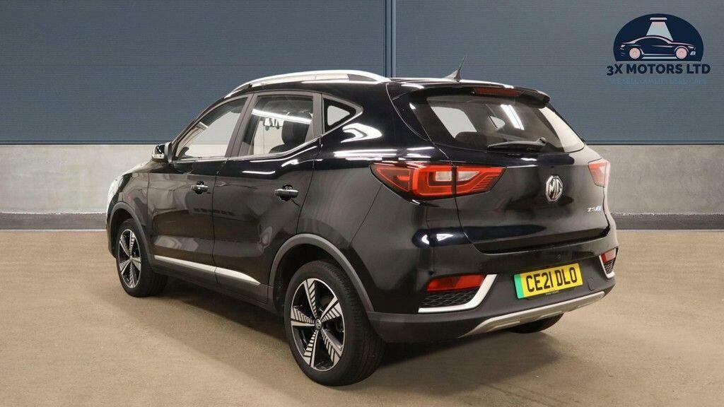 MG ZS Suv CE21DLO Black #3