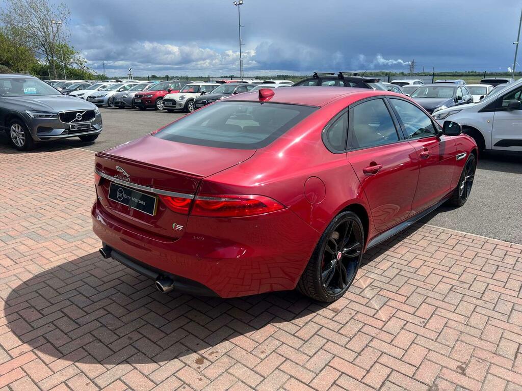 Jaguar XF 3.0D V6 S Euro 6 Ss Red #5