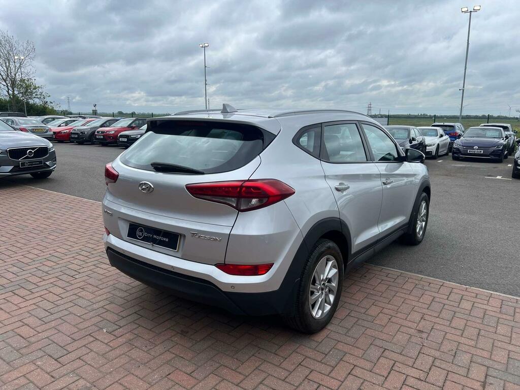 Hyundai Tucson 1.7 Crdi Blue Drive Se Euro 6 Ss  Silver #6