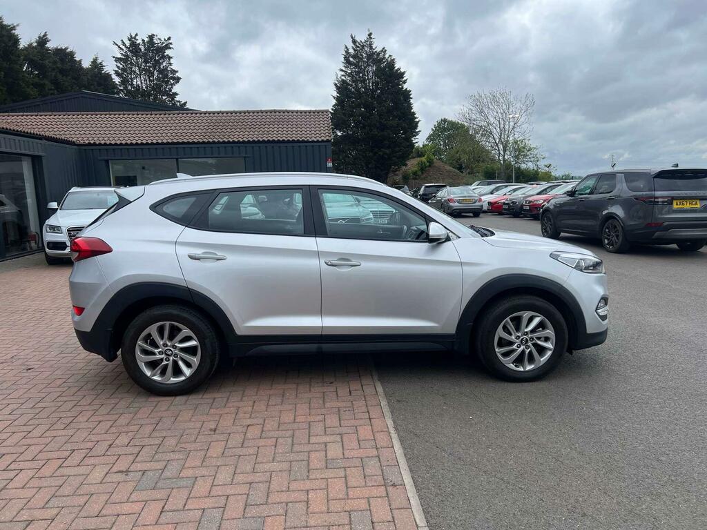 Hyundai Tucson 1.7 Crdi Blue Drive Se Euro 6 Ss  Silver #5