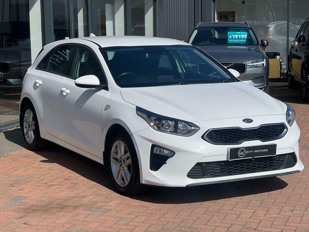 Kia Ceed 1.6 Crdi Eco 2 Euro 6 Ss  White #3