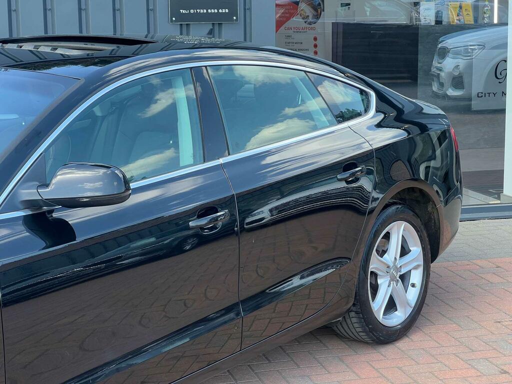 Audi A5 2.0 Tdi Ultra Se Technik Sportback Euro 6 Ss Black #2