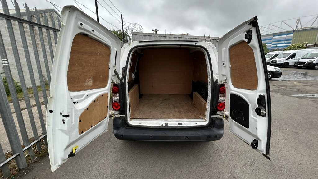 Citroen Berlingo Multispace 1.6 Hdi Plus Blue #14