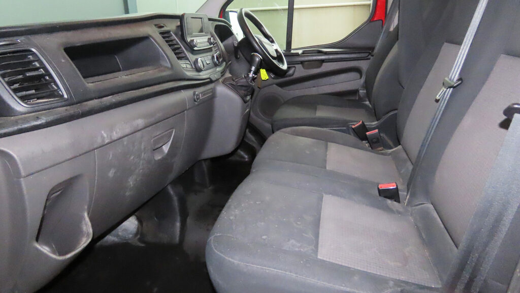 Ford Transit Custom Ford Transit Custom 2021 MT70VPL Red #3