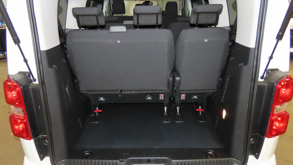 Toyota PROACE 1.5D 120 Icon Van Grey #9