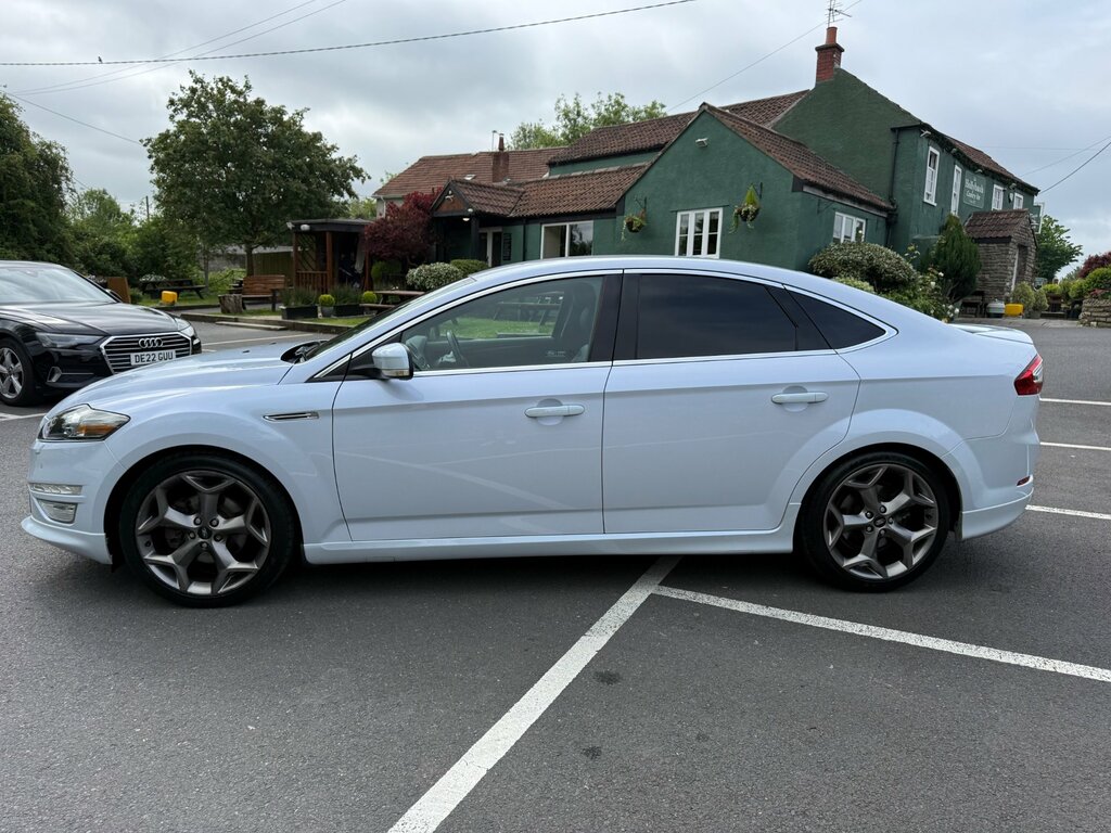 Ford Mondeo 2.2 Tdci Titanium X Sport Hatchback Man White #4