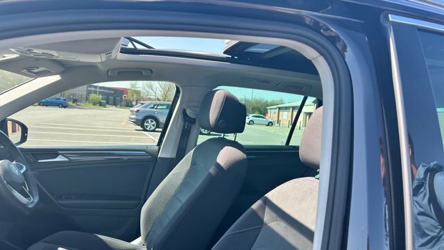 Volkswagen Tiguan Tsi Elegance Suv PN73YRU Black #6