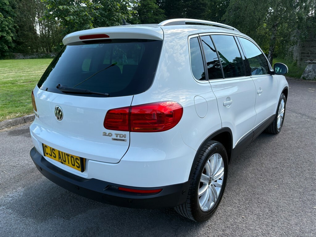 Volkswagen Tiguan Sport Tdi Bluemotion Technology Motion SG62PDK White #6