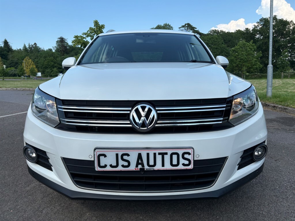 Volkswagen Tiguan Sport Tdi Bluemotion Technology Motion SG62PDK White #3