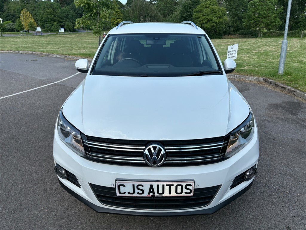 Volkswagen Tiguan Sport Tdi Bluemotion Technology Motion SG62PDK White #2