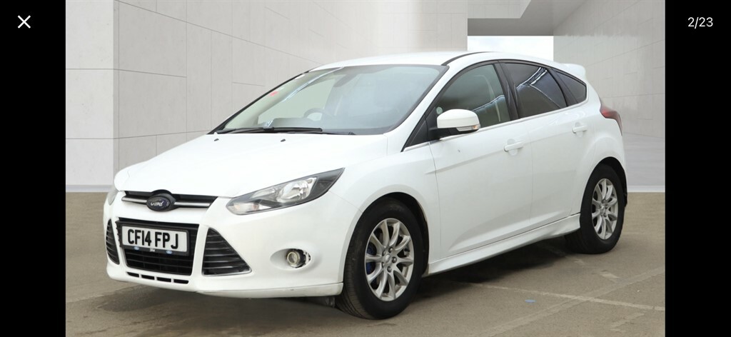 Ford Focus Titanium Navigator Tdci White