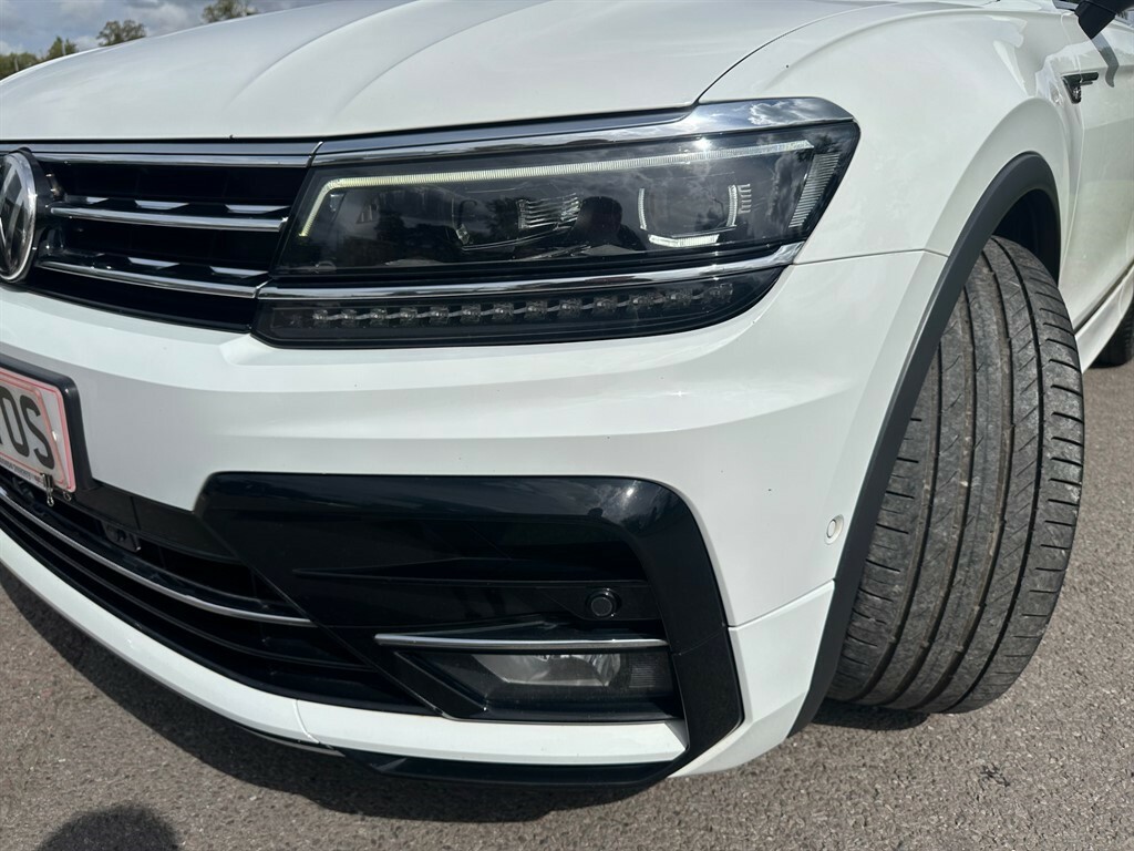 Volkswagen Tiguan R-line Tech Tdi Dsg BG20GMX White #3
