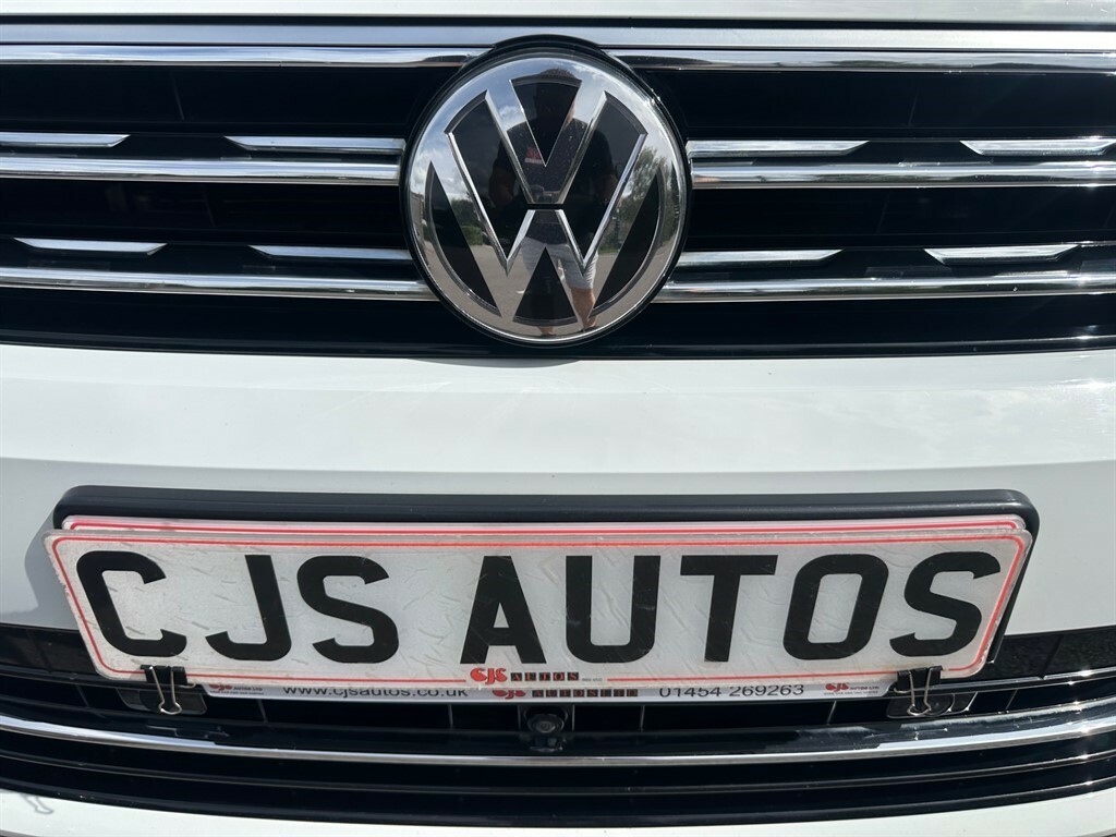 Volkswagen Tiguan R-line Tech Tdi Dsg BG20GMX White #4