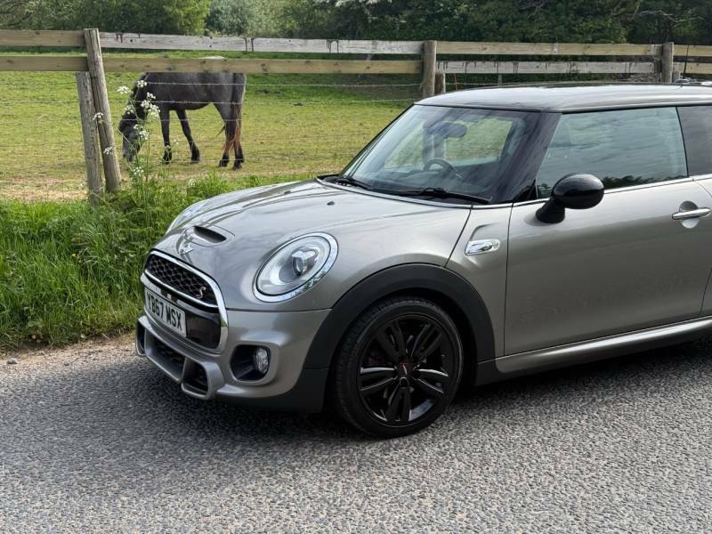 Mini Hatch 2.0 Cooper S D 8 Speed - 2018 67 Silver #2