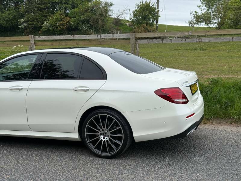 Mercedes-Benz E Class E350d Amg Line Night Edition Premium Plus 9G-t White #4