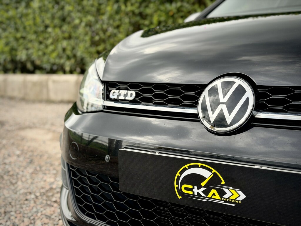 Volkswagen Golf 2.0 Tdi Bluemotion Tech Gtd 2017 K444BLR Black #4
