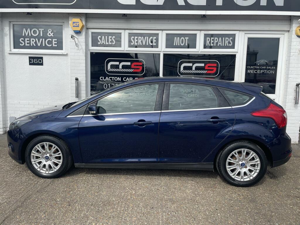 Ford Focus Hatchback FL12SXP #4