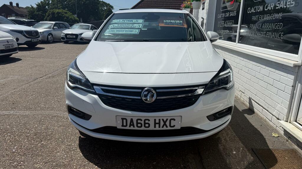 Vauxhall Astra Hatchback DA66HXC #2