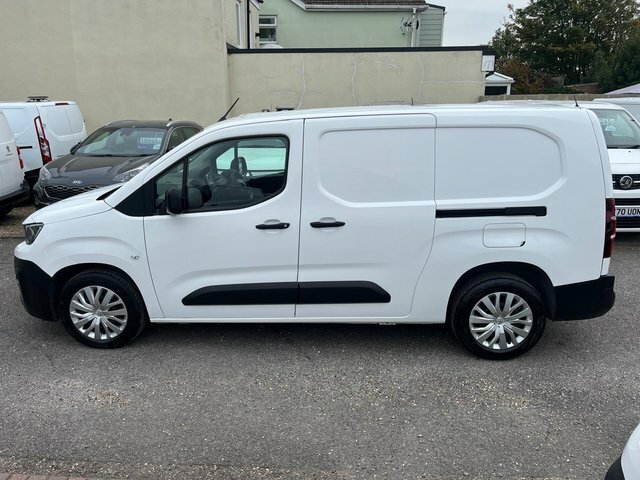 Peugeot Partner 1.5 Bluehdi 850 Professional Long Crew Van Double NY21GCX White #5