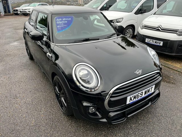 Mini Hatch 1.5 Cooper Sport Euro 6 S S KM69WMT Black #2