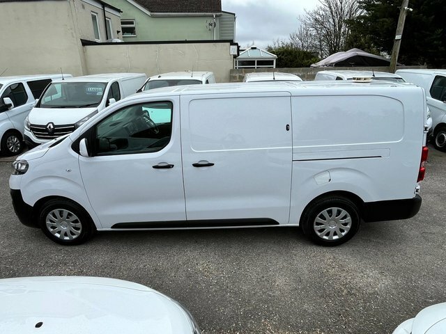 Vauxhall Vivaro 1.5 Turbo D 2900 Dynamic L2 H1 Euro 6 S S 6Dr DY72OPF White #5