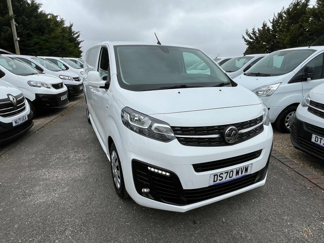 Vauxhall Vivaro 1.5 Turbo D 2900 Sportive L2 H1 Euro 6 S S DS70WVW White #3