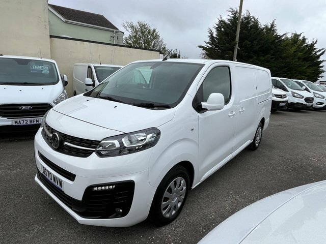 Vauxhall Vivaro 1.5 Turbo D 2900 Sportive L2 H1 Euro 6 S S DS70WVW White #4