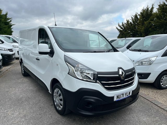 Renault Trafic 2.0 Dci Energy 30 Business Lwb Standard Roof Euro White