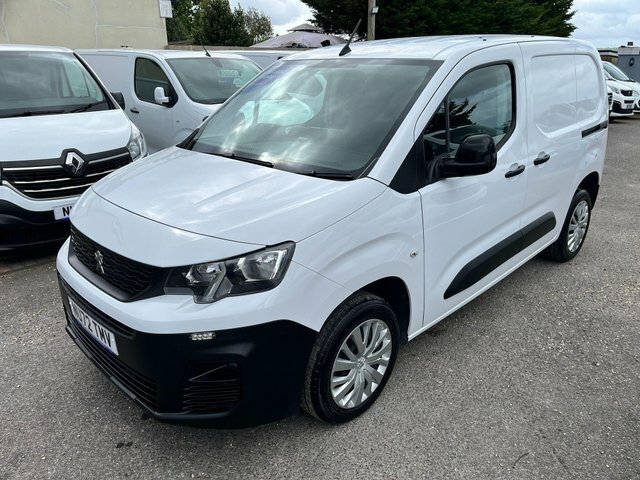 Peugeot Partner 1.5 Bluehdi 1000 Professional Premium Standard Pan NU72TMV White #4