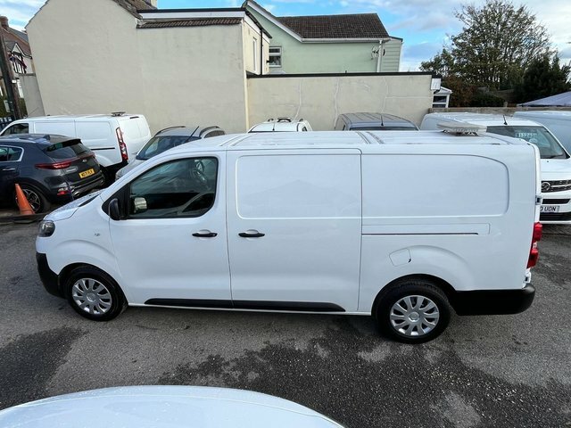 Vauxhall Vivaro 1.5 Turbo D 2900 Dynamic L2 H1 Euro 6 S S 6Dr DP22GGE White #5