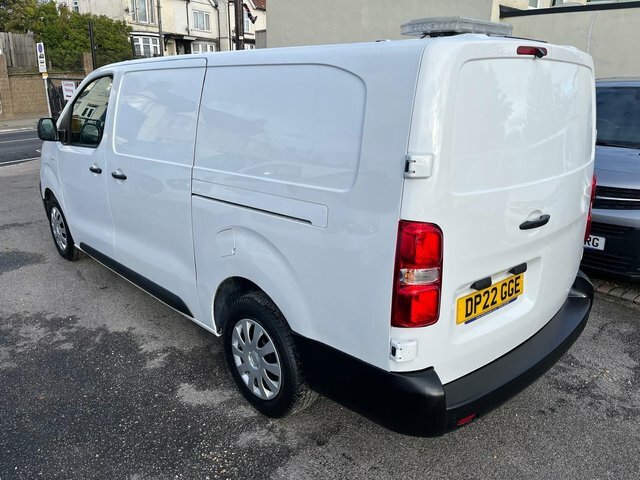 Vauxhall Vivaro 1.5 Turbo D 2900 Dynamic L2 H1 Euro 6 S S 6Dr DP22GGE White #6
