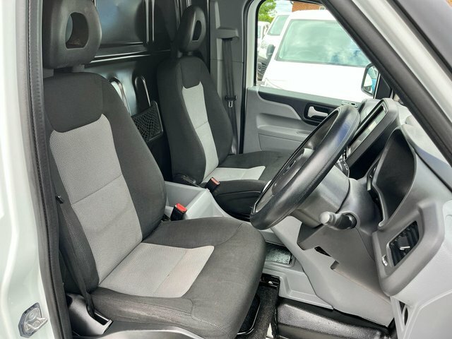 LEVC VN5 Mpv Silver #11