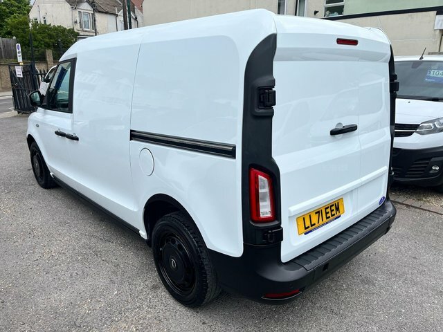 LEVC VN5 31Kwh Business Euro 6 Range Extender White #5