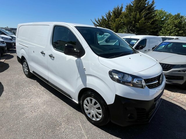Vauxhall Vivaro 1.5 Turbo D 2900 Dynamic L2 H1 Euro 6 S S 6Dr White