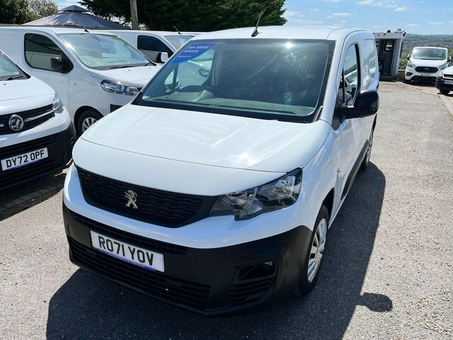Peugeot Partner 1.5 Bluehdi 1000 Professional Premium Standard Pan RO71YOV White #3