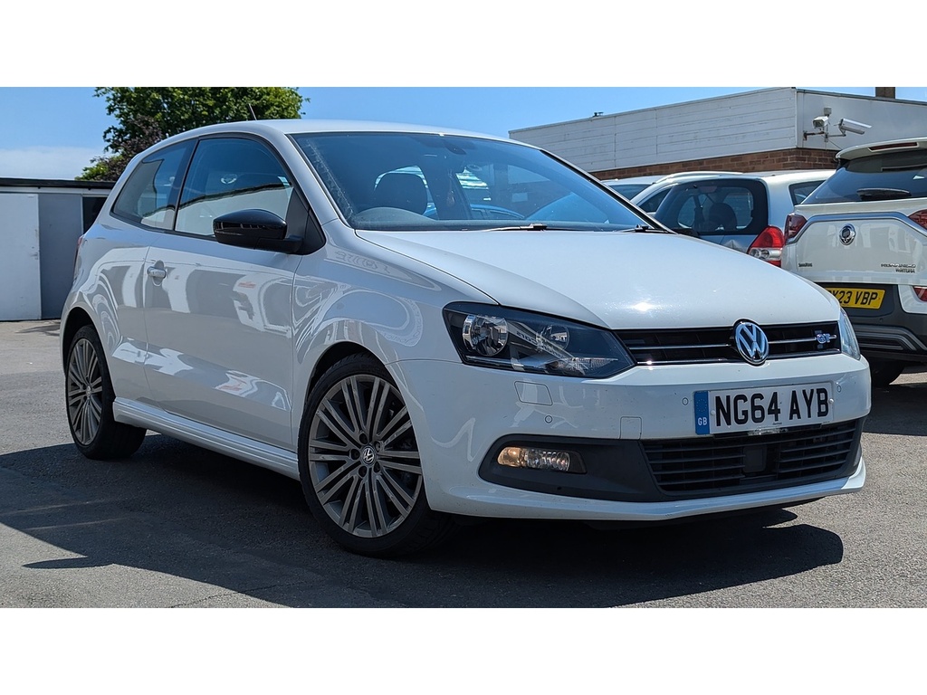 Volkswagen Polo 1.4 Tsi Bluemotion Tech Act Bluegt Hatchback P White