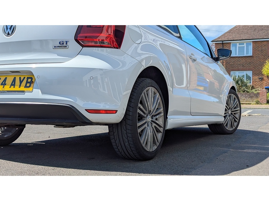Volkswagen Polo 1.4 Tsi Bluemotion Tech Act Bluegt Hatchback P NG64AYB White #6