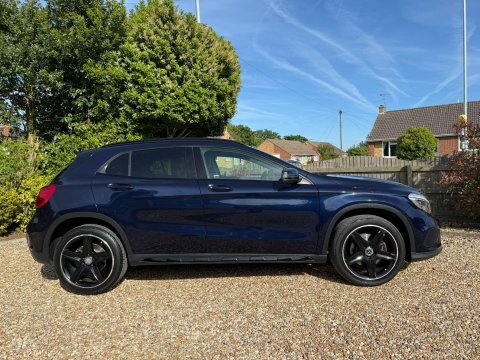 Mercedes-Benz GLA Class 2017 66 2.1 Blue #4