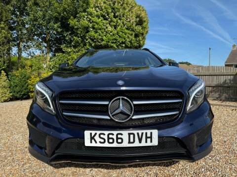Mercedes-Benz GLA Class 2017 66 2.1 Blue #6