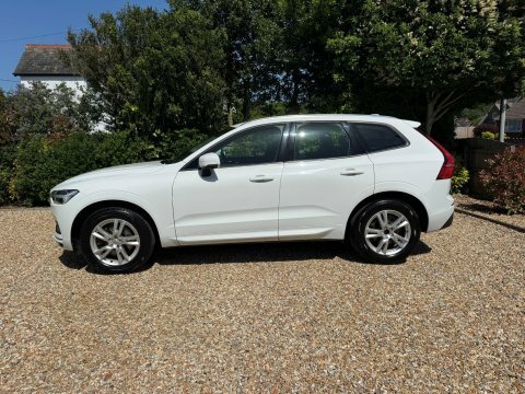 Volvo XC60 2018 67 2.0 T1VNG White #3