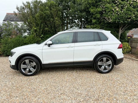 Volkswagen Tiguan 2018 18 2.0 WT18NWV White #6