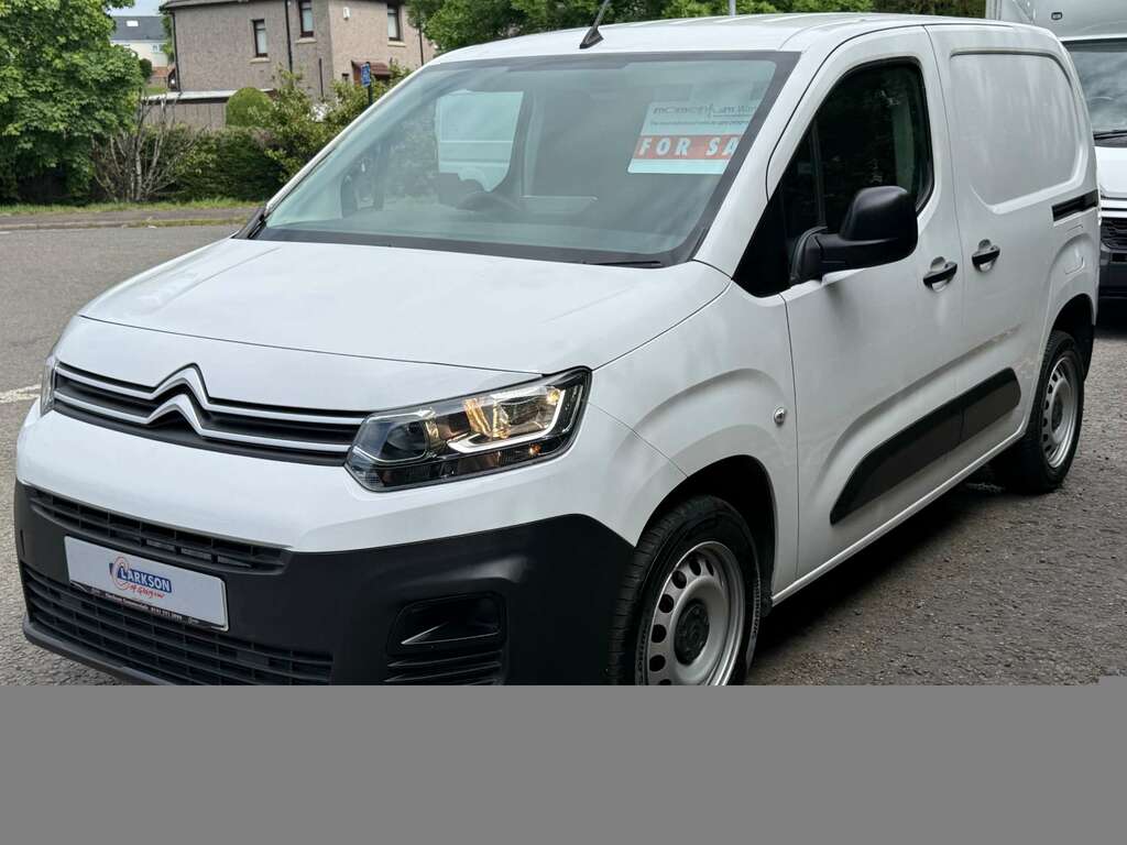 Citroen Berlingo 1000 Enterprise Edition 1.5 Bluehdi 6 Speed LA72ZPP White #2