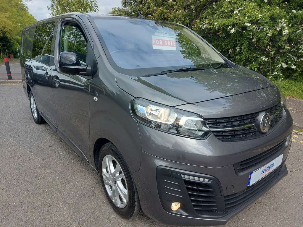 Vauxhall Vivaro Elite F3100 L2 6 Seat Crewvan Grey
