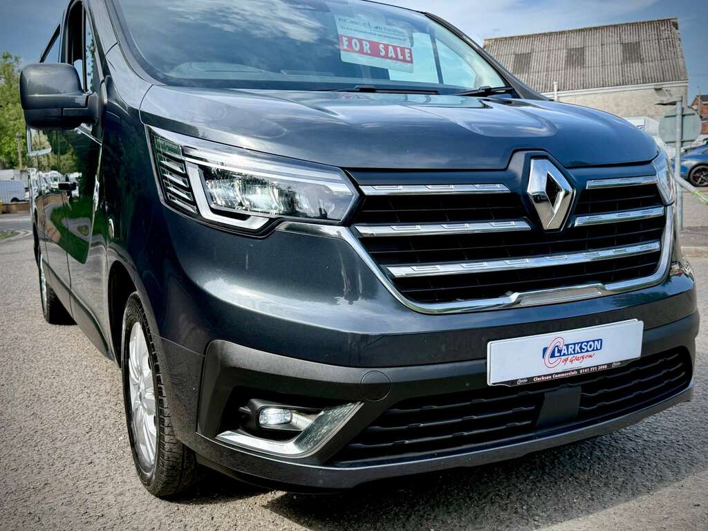 Renault Trafic 2.0 Ll30 Sport Blue Dci L2 130Ps YL23OSV Grey #3