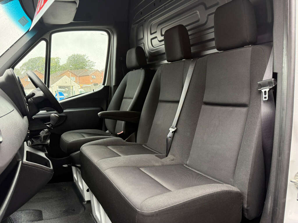 Mercedes-Benz Sprinter 315Cdi Progressive Mwb L2h2 KN24ZFE White #5