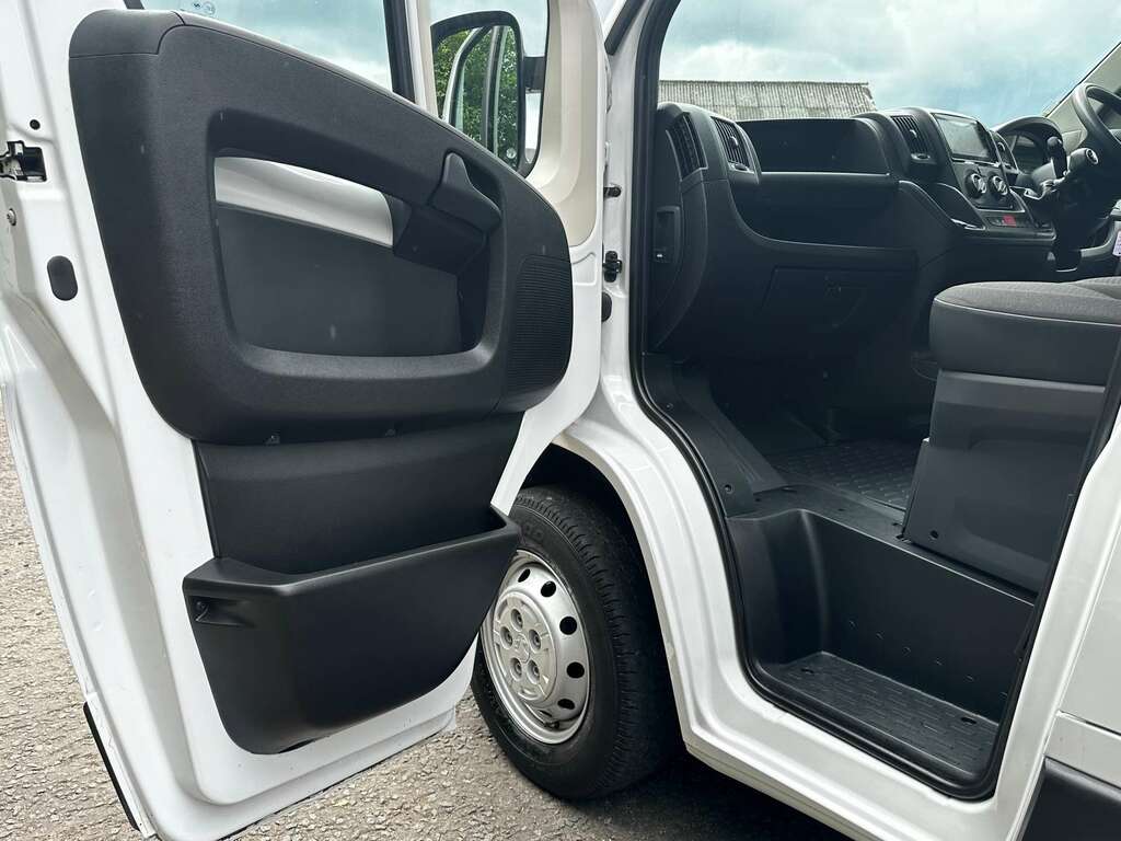 Vauxhall Movano F3500 L2h2 Prime Choice DS23XMP White #5