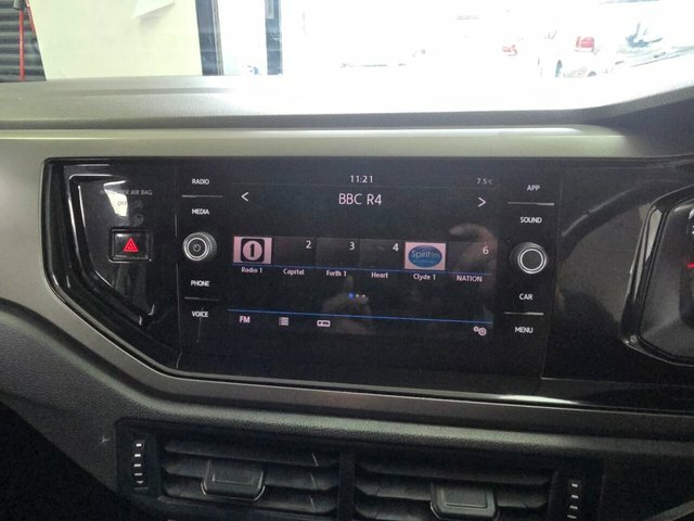 Volkswagen Polo Hatchback SL19RYY Black #6