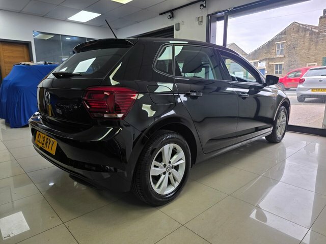 Volkswagen Polo Hatchback SL19RYY Black #3